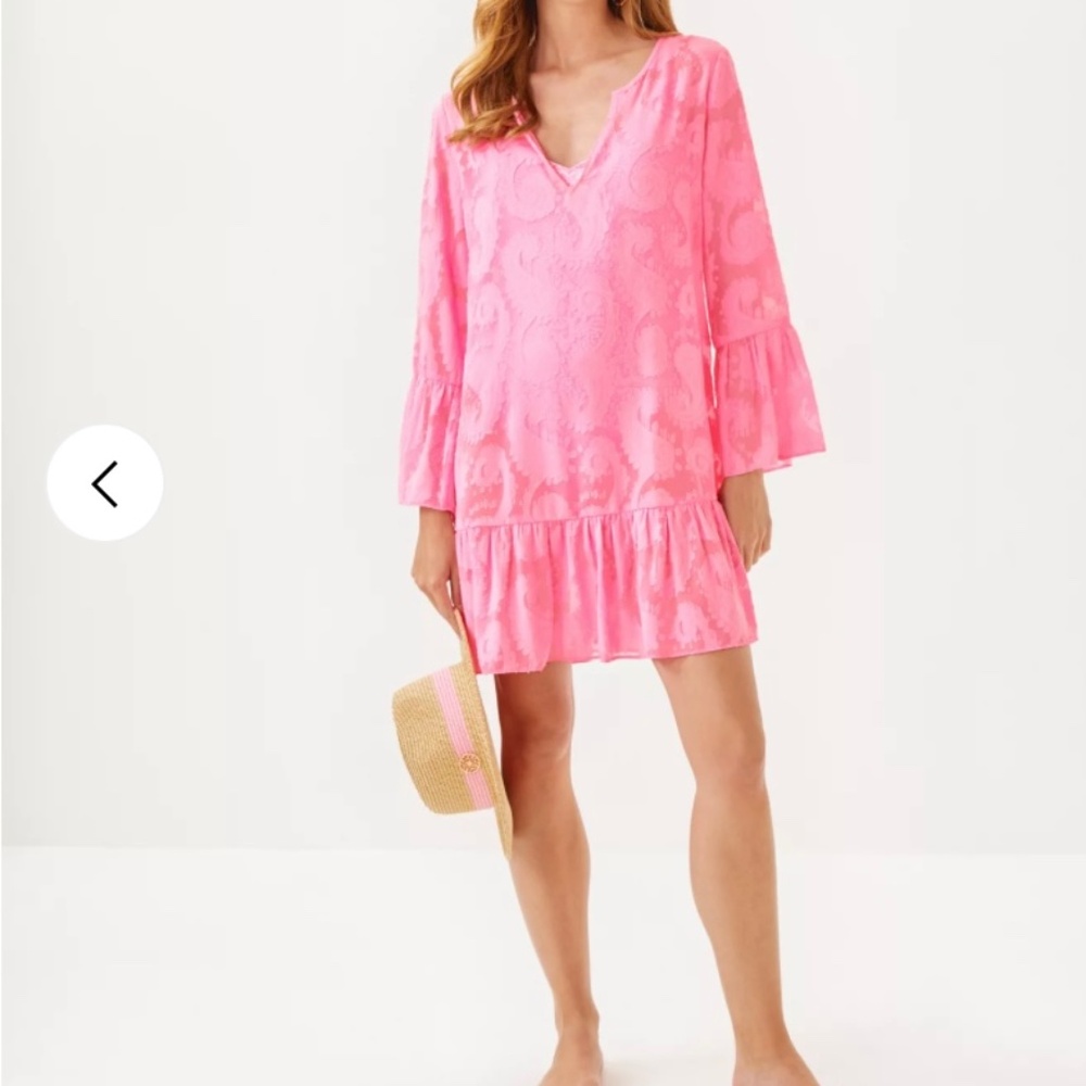 $94 Lilly Pulitzer Shenzi Cover-Up.XL. Color: Rousseau Pink Tangerine Dream